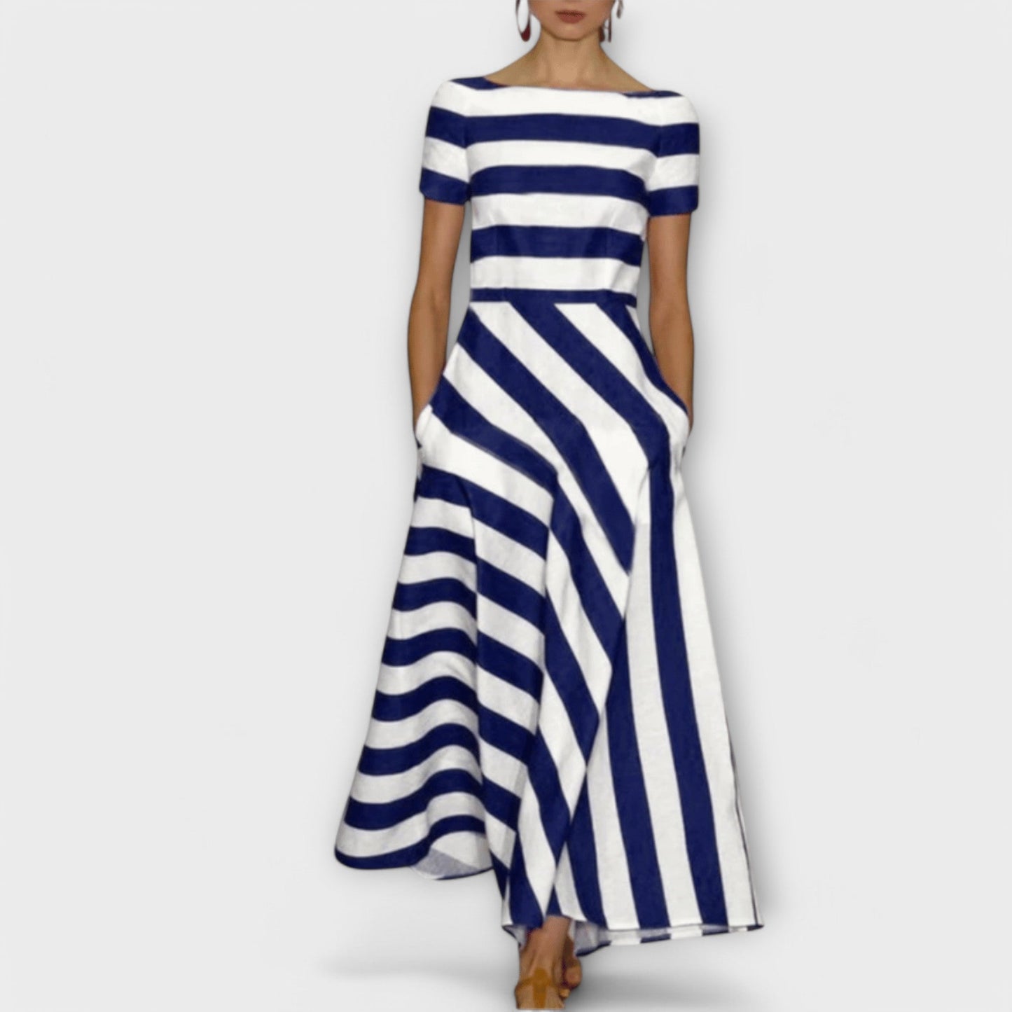 Janell - Rot-weisses gestreiftes Maxikleid