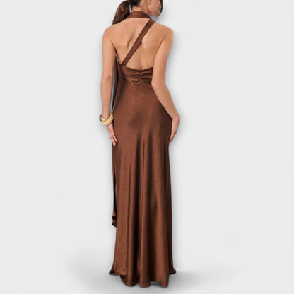 Azura | Braunes Satin-Maxikleid mit One-Shoulder