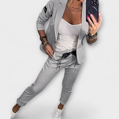 Nadescha | Elegantes Set aus Oberteil, Jacke und Hose