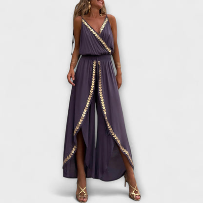 Angela | Donatila V-Ausschnitt Jumpsuit mit Stickerei und offenen Beinen