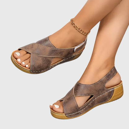 Maya | Bequeme orthopädische Sandalen