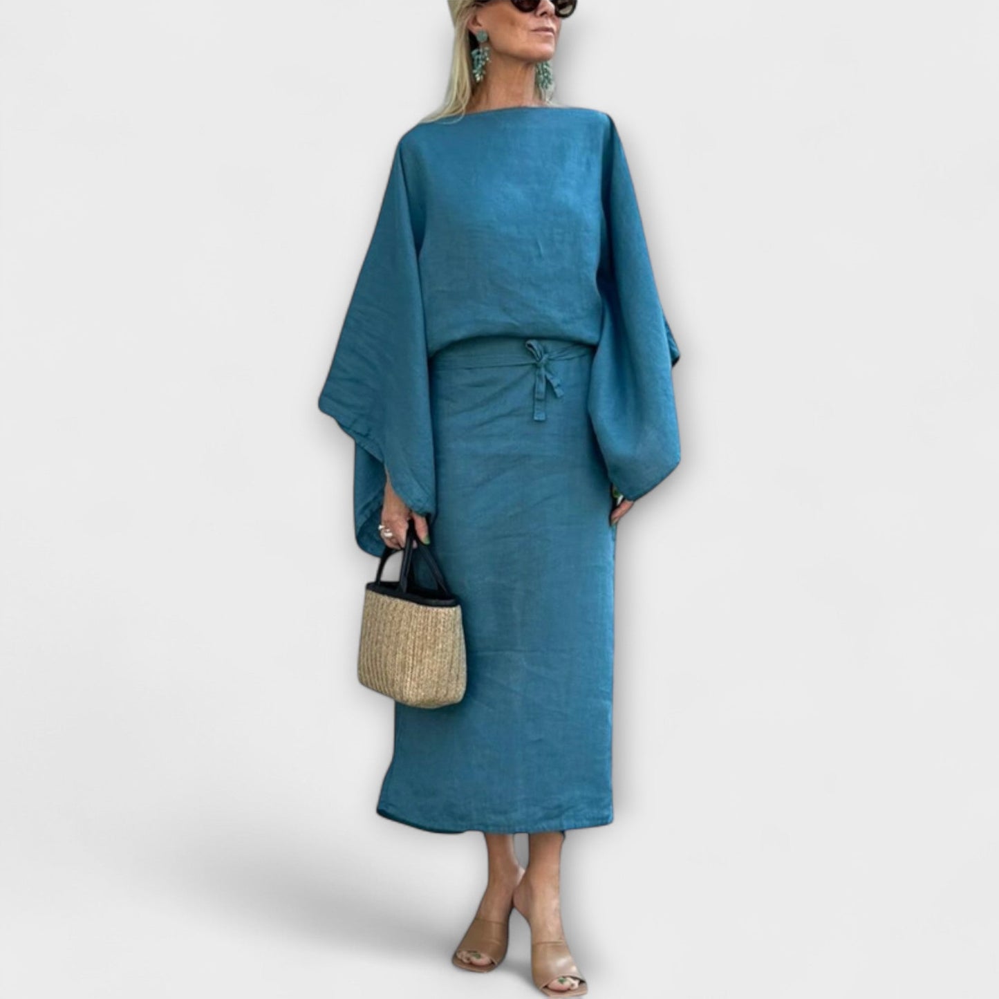 Dana - Blaues Kimono-Kleid aus Leinen