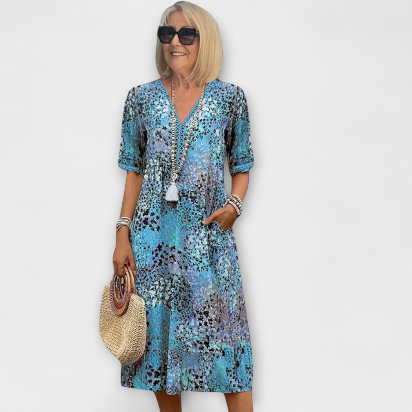 Maja - Braunes Sommerkleid mit Blütenmuster