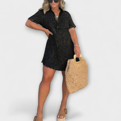 Vera - Hellblaues Denim-Hemdkleid mit Spitze