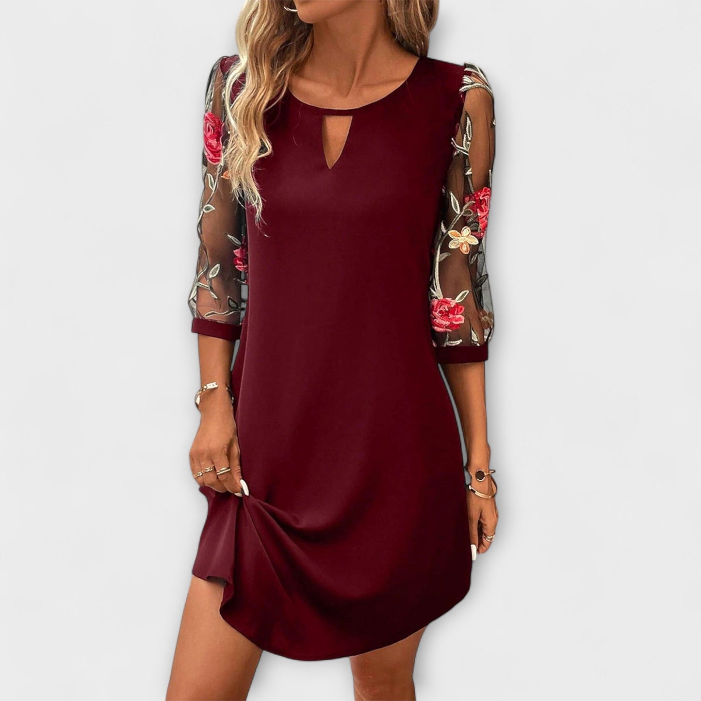 Adelajda | Bordeauxrotes Kleid mit Blütenärmeln