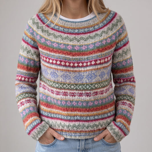Das Aada | Grauer Retro-Pullover mit buntem Norweger-Muster