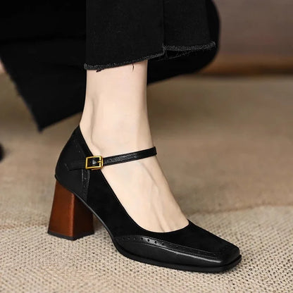 Ava | Klassische Pumps