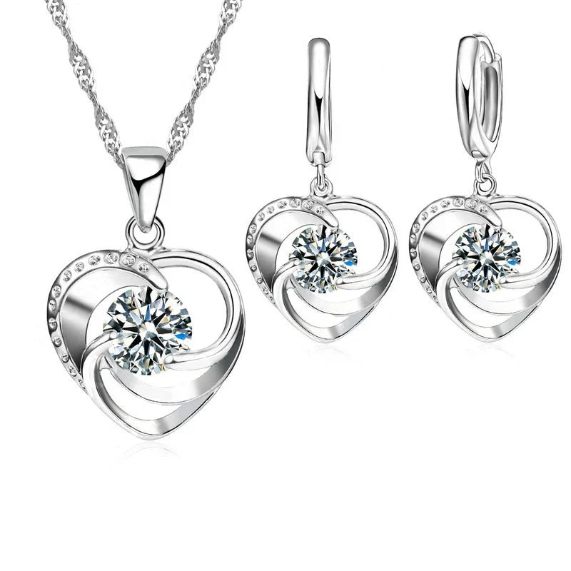 Anina | Herzförmiges Halsketten- und Ohrringen-Set aus Sterlingsilber
