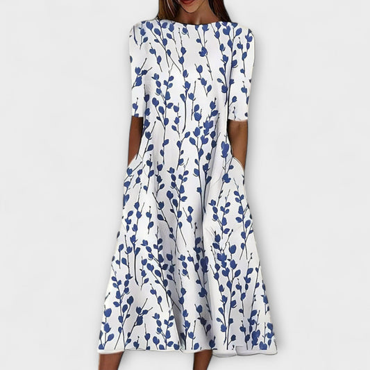 Adelina | Weisses Kleid mit blauem Blütenmuster