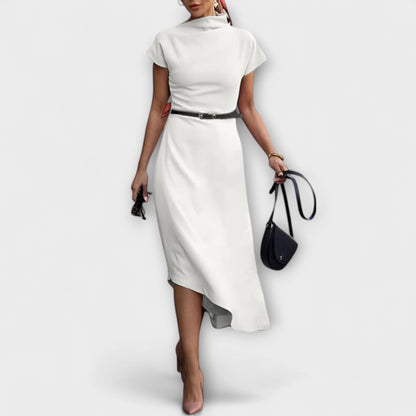 Amelia | Weisses asymmetrisches Urban-Kleid