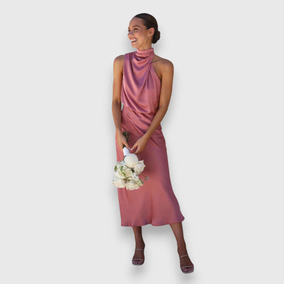 Zenaida - Cremefarbenes Satinkleid mit Neckholder