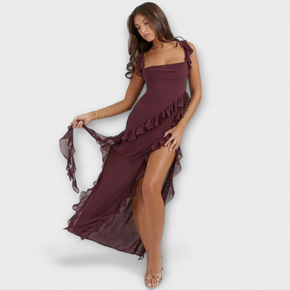 Lara - Bordeauxrotes Maxikleid mit Schlitz