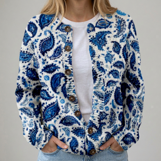 Lieselotte | Herbst-Strickjacke mit Blumenmuster