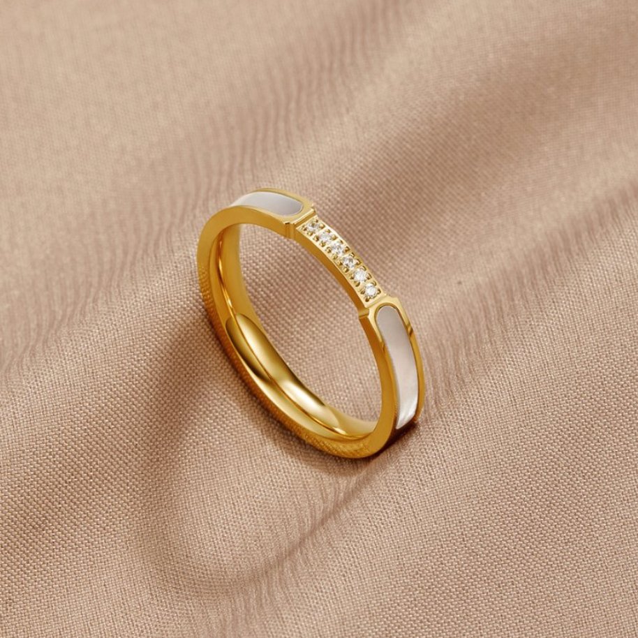 Ingrida | Ring AYLA