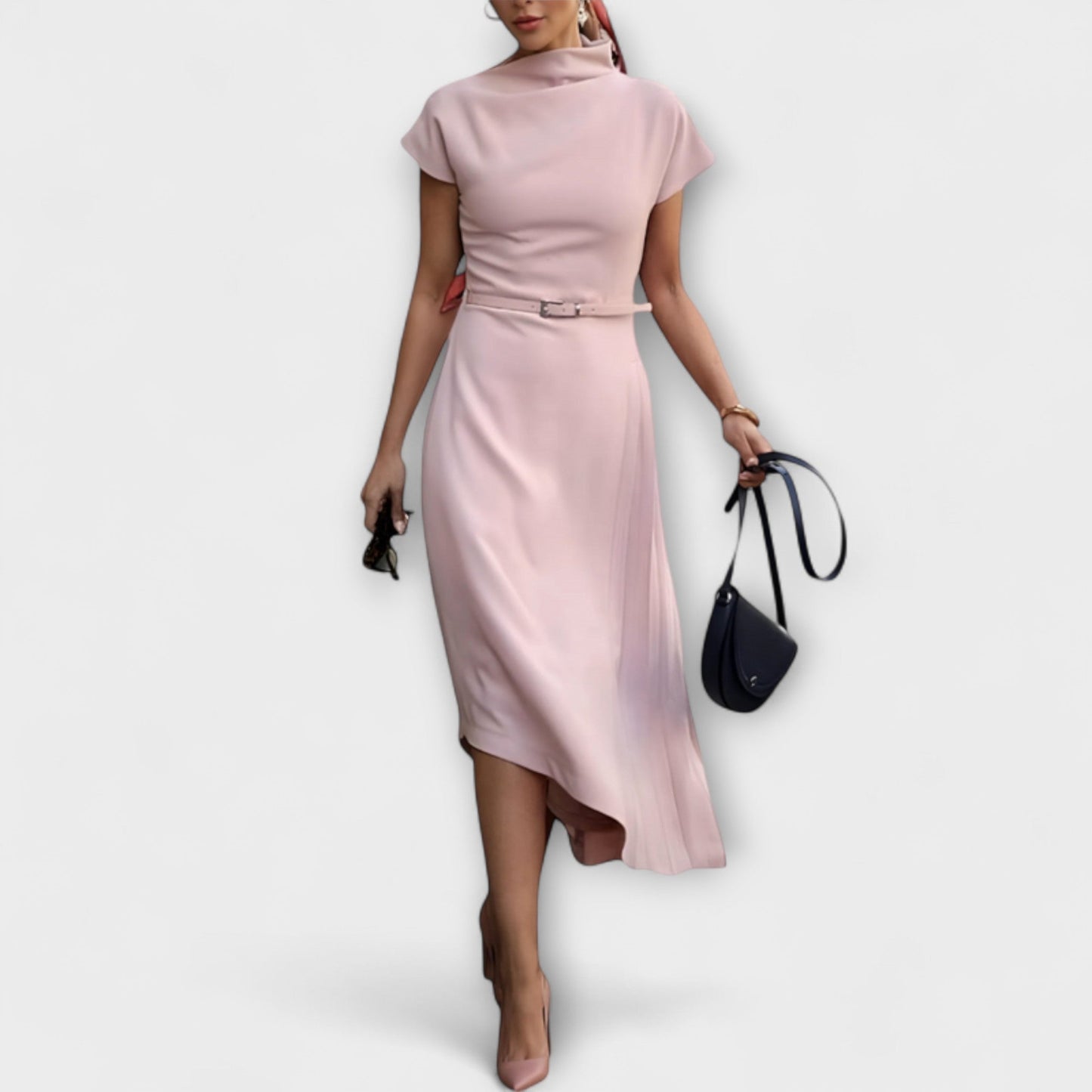 Amelia | Weisses asymmetrisches Urban-Kleid