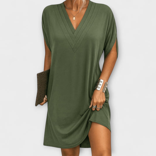 Adeline | Olivgrünes Sommerkleid mit V-Ausschnitt